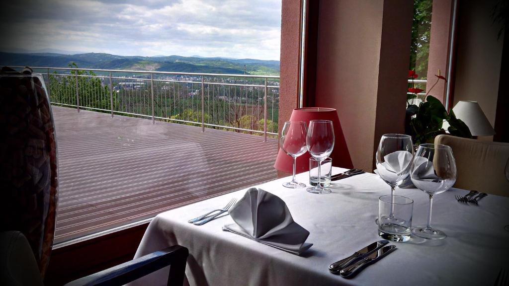Hotel Cvilin Krnov Luaran gambar
